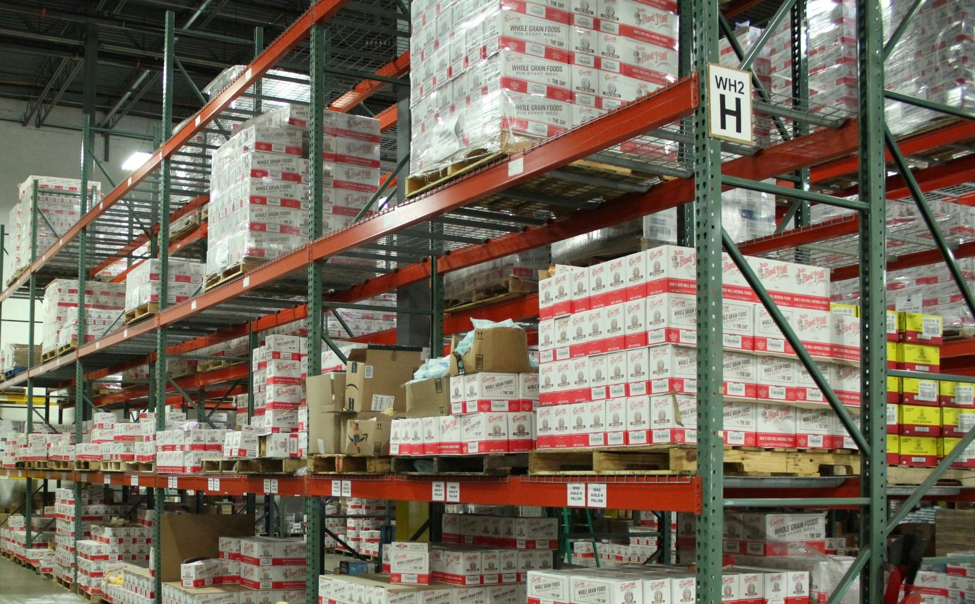 Accelerate your e-commerce growth with our accurate, fast, and scalable D2C fulfillment services.